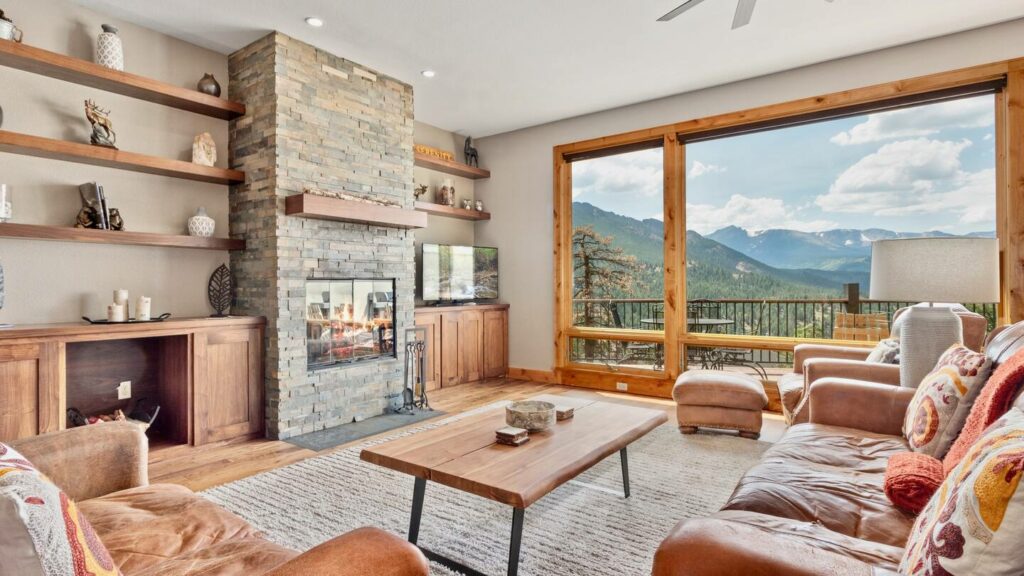 Estes Park Cabins With Hot Tubs - Serenity Vacation Home at Windcliff
